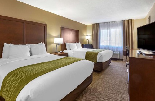 Northeast Heights Hotel | Comfort Inn & Suites Alameda at Albuquerque Balloon Fiesta Park