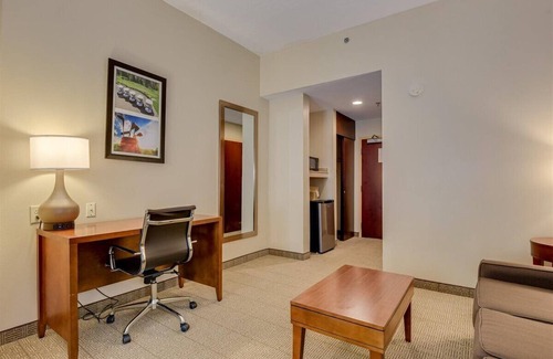 Gracewood Hotel | Comfort Inn & Suites Augusta Fort Eisenhower Area