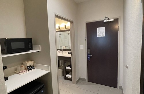 Mesquite Hotel | Comfort Inn & Suites Balch Springs - SE Dallas
