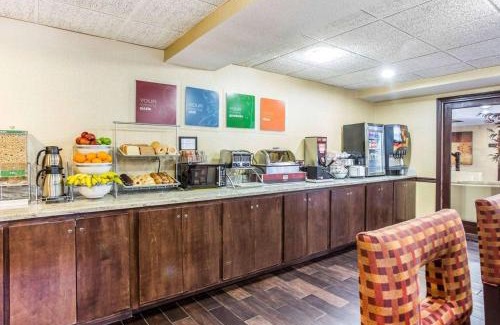 Smyrna Hotel | Comfort Inn & Suites Ballpark Area