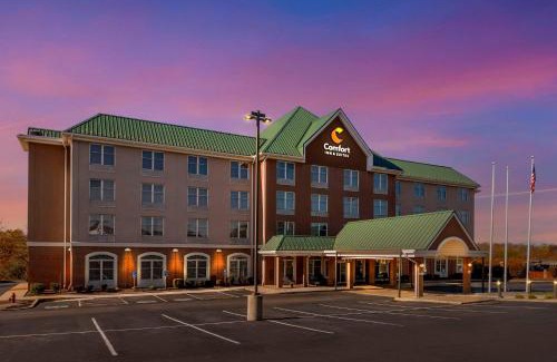 Cuyahoga Falls Hotel | Comfort Inn & Suites Cuyahoga Falls - Akron