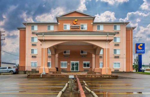 Edson Hotel | Comfort Inn & Suites