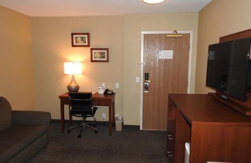 Langley Hotel | Comfort Inn & Suites