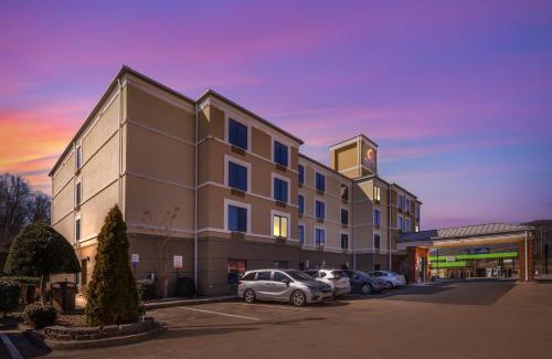 Lookout Valley Neighborhood Association Hotel | Comfort Inn & Suites Chattanooga West - Lookout Mountain