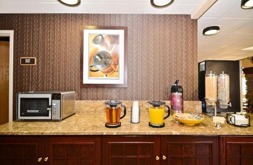 East Ridge Hotel | Comfort Inn & Suites Chattanooga-East Ridge