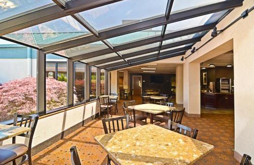 East Ridge Hotel | Comfort Inn & Suites Chattanooga-East Ridge