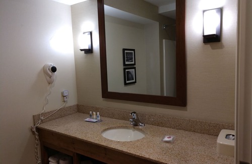 Milford Hotel | Comfort Inn & Suites Cooperstown/Milford