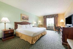 Gatesville Hotel | Comfort Inn & Suites Gatesville near Fort Cavazos