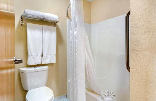 Greeley Hotel | Comfort Inn & Suites Greeley