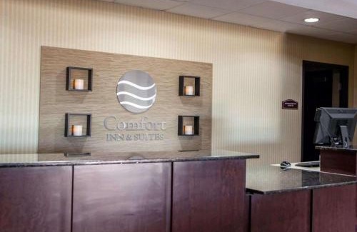 Harrisonville Hotel | Comfort Inn & Suites Harrisonville