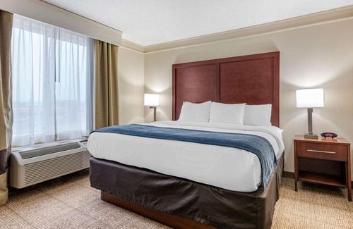 Heath Hotel | Comfort Inn & Suites Heath