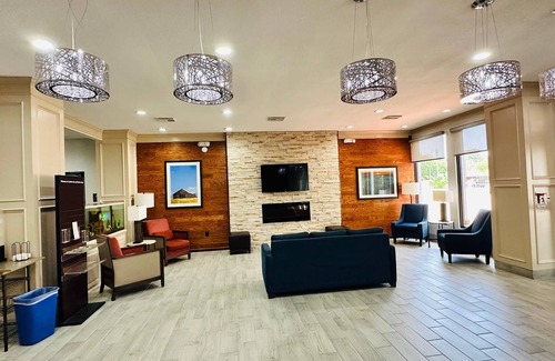 Barker Hotel | Comfort Inn & Suites Houston Key-Katy
