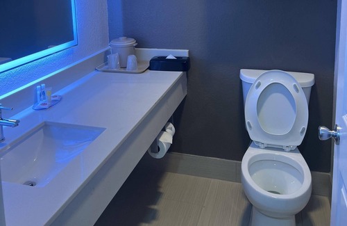 Barker Hotel | Comfort Inn & Suites Houston Key-Katy