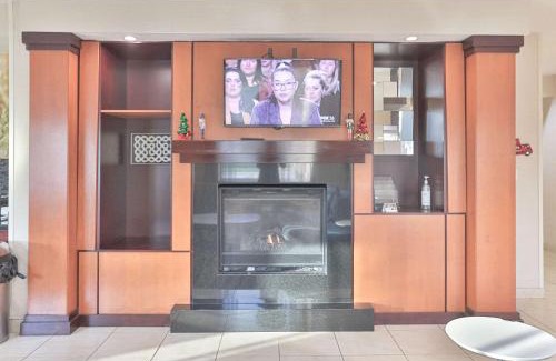 Houston Hotel | Comfort Inn & Suites Houston North - Spring