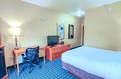 Houston Hotel | Comfort Inn & Suites Houston North - Spring