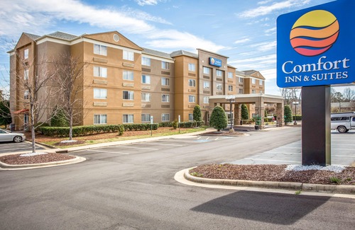 Kannapolis Hotel | Comfort Inn & Suites Kannapolis - Concord