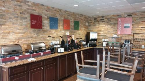 Eagle Pass Hotel | Comfort Inn & Suites Lakeside