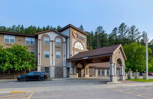 Keystone Hotel | Comfort Inn & Suites Mt Rushmore