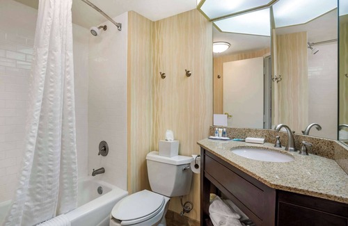 Newark Hotel | Comfort Inn & Suites Newark - Wilmington