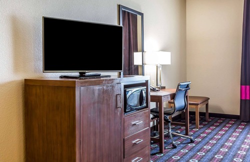 Newcastle Hotel | Comfort Inn & Suites Newcastle - Oklahoma City