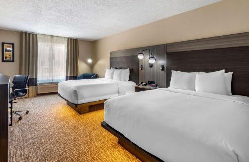 Dallas Hotel | Comfort Inn & Suites North Dallas-Addison