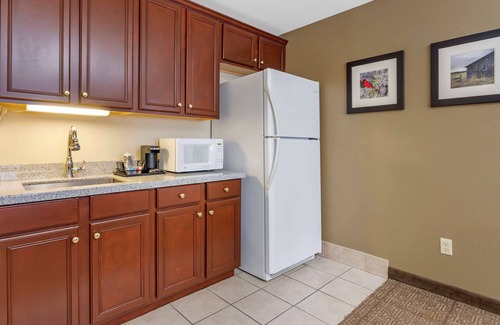 Wilder Hotel | Comfort Inn & Suites Northern Kentucky