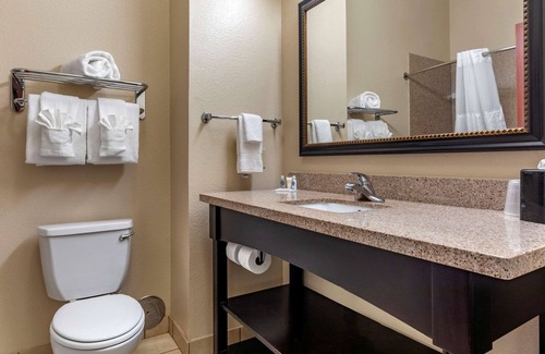 Paris Hotel | Comfort Inn & Suites Paris