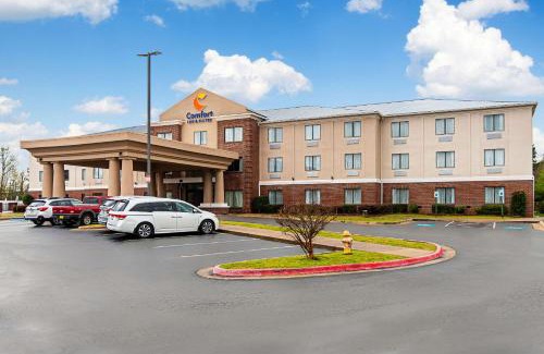 Pine Bluff Hotel | Comfort Inn & Suites Pine Bluff