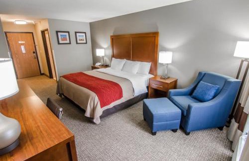 Pittsburg Hotel | Comfort Inn & Suites Pittsburg KS