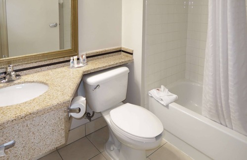 Sharpstown Hotel | Comfort Inn & Suites Southwest Fwy at Westpark
