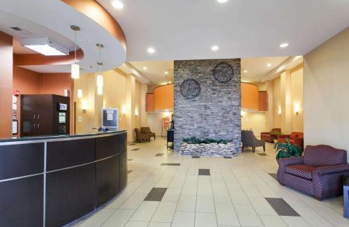 Barium Springs Hotel | Comfort Inn & Suites Statesville - Mooresville