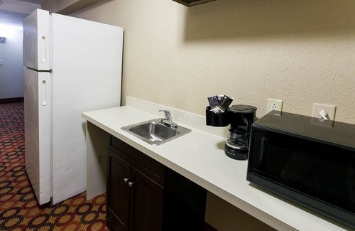 Barium Springs Hotel | Comfort Inn & Suites Statesville - Mooresville