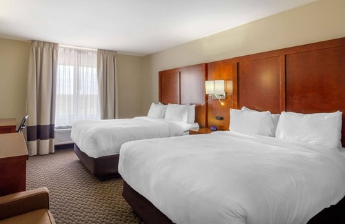 Sterling Hotel | Comfort Inn & Suites Sterling