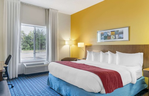 Berea Hotel | Comfort Inn & Suites