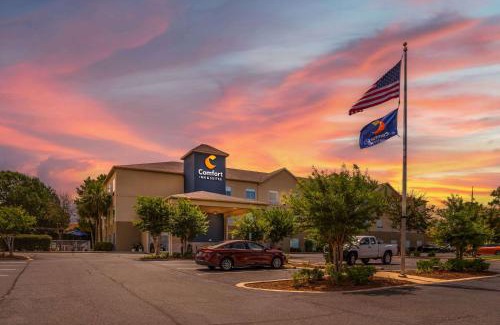 Crestview Hotel | Comfort Inn & Suites