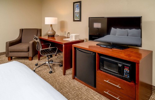 Grundy Hotel | Comfort Inn & Suites