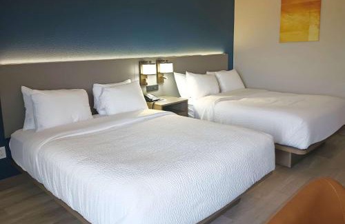 Johnson City Hotel | Comfort Inn & Suites