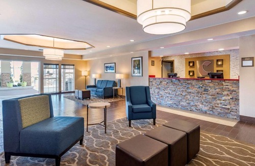 Altamont Hotel | Comfort Inn & Suites