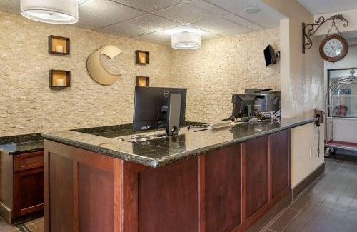 Paw Paw Hotel | Comfort Inn & Suites