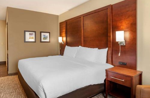 Ridgeway Hotel | Comfort Inn & Suites Winchester