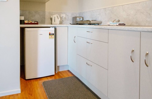 Thames Apartment | Comfort Inn Sunset