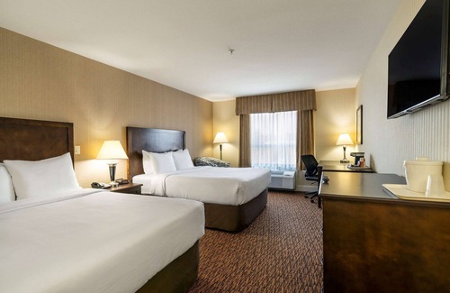 Fleetwood Hotel | Comfort Inn Surrey Hotel
