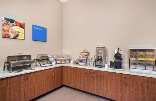 Tonopah Hotel | Comfort Inn Tonopah