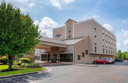Highlands - Perkins Hotel | Comfort Inn University Area