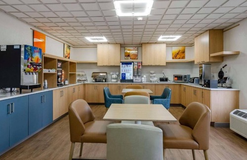 Sprague Hotel | Comfort Inn