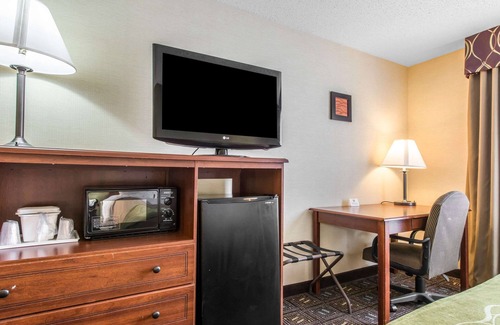 Colliers Hotel | Comfort Inn