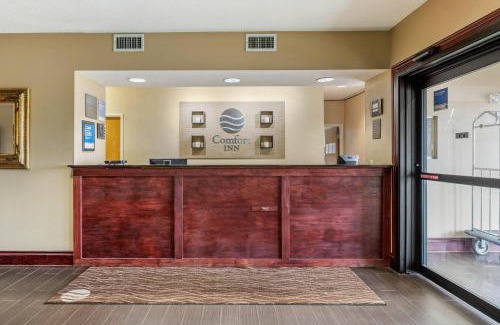 Walcott Hotel | Comfort Inn Walcott near Davenport