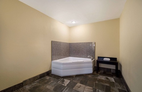 Yankton Hotel | Comfort Inn Yankton SD