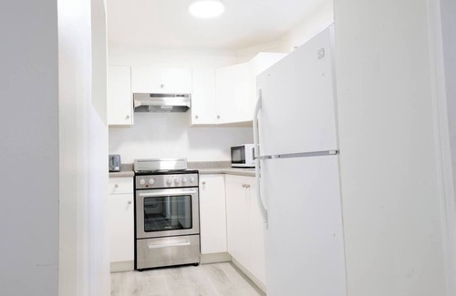 Burnaby House | Comfort Living with Easy Transit in N. Burnaby