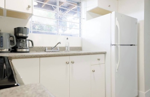 Burnaby House | Comfort Living with Easy Transit in N. Burnaby